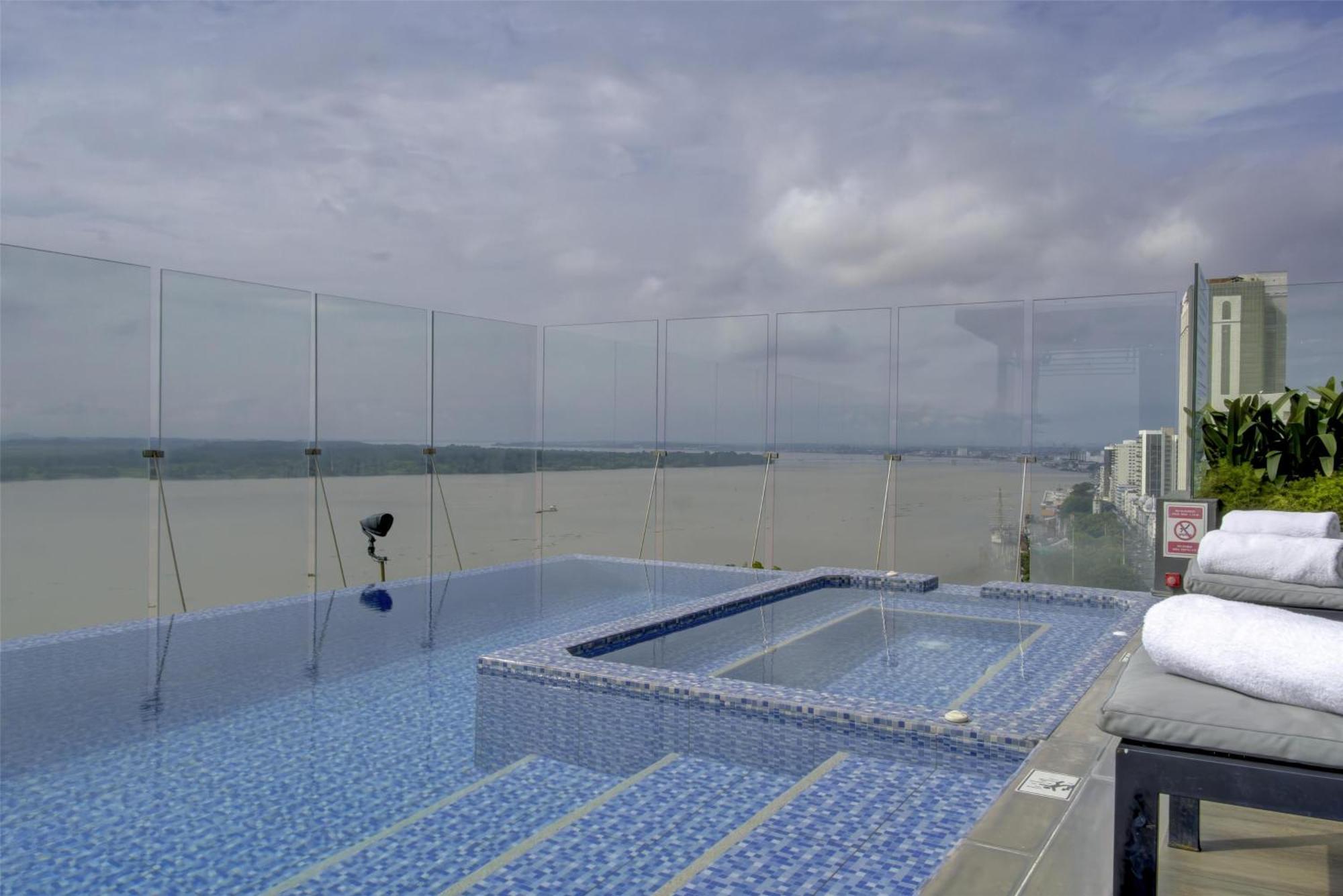 Doubletree By Hilton Guayaquil Hotel Exterior foto